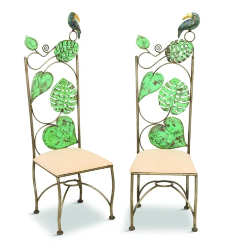 Families of craftsmen  can produce notable work